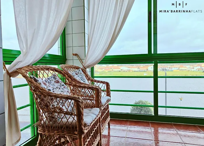 Mira'barrinha Flats *